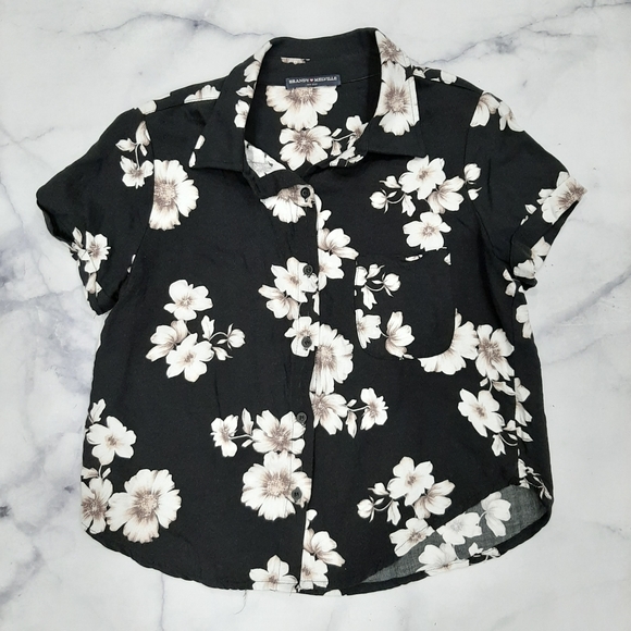 Brandy Melville Tops - Brandy Melville Floral Button Up Shirt
